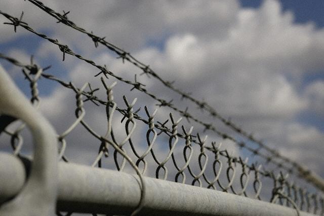 В Ольшанской колонии готовится массовое самоубийство среди заключенных — СМИ