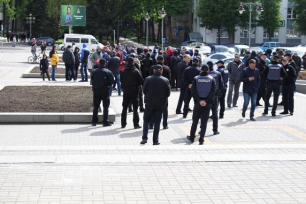 Силовики попередили мітинг прихильників «Рівненської народної республіки» (ФОТО)