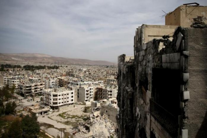 У Сирії з околиць Дамаска евакуювали 1,5 тис. повстанців із сім’ями