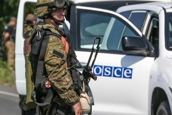Бойовики підірвали патруль ОБСЄ, злякавшись можливого введення миротворців — Порошенко