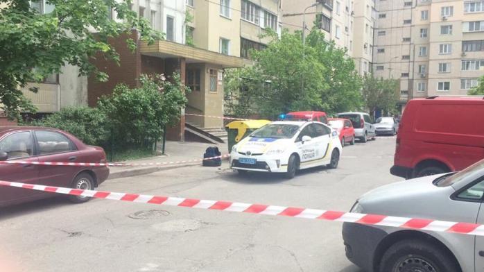 «Національний корпус» заявляє, що біля автомобіля активіста знайшли вибухівку (ФОТО)