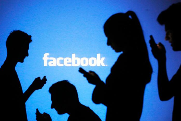 Facebook и Google+ показали значительный прирост аудитории после блокировки российских соцсетей (ИНФОГРАФИКА)