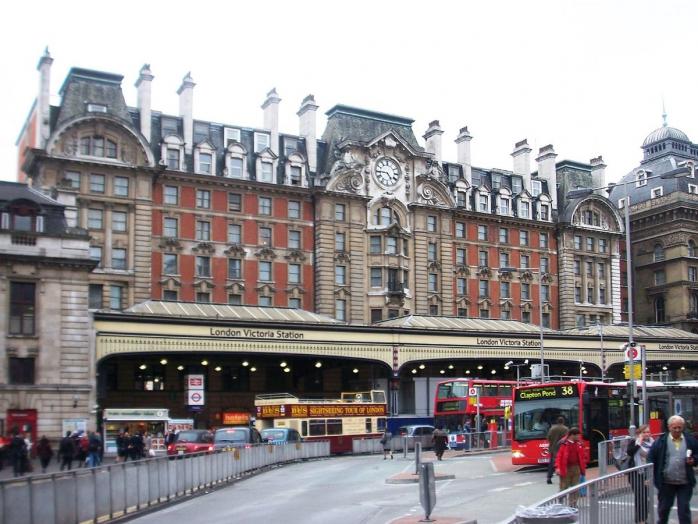 После теракта в Манчестере с лондонского автовокзала эвакуировали людей