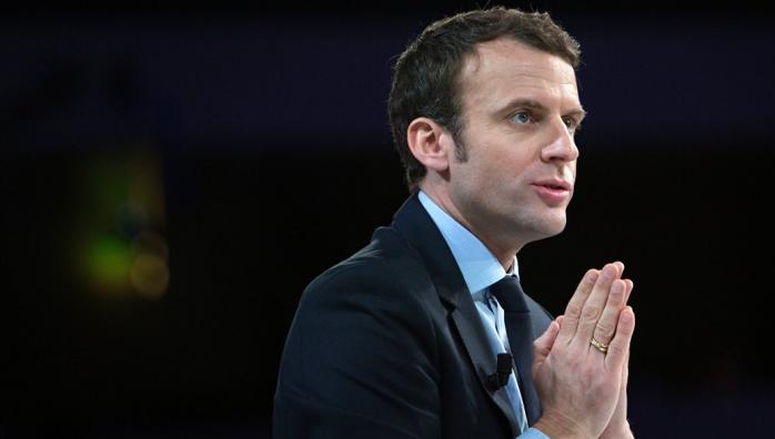 Большинство французов отдают предпочтение партии Макрона — опрос