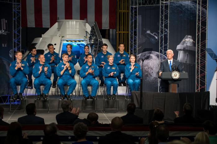У NASA обрали 12 осіб, які відправляться на Марс (ФОТО, ВІДЕО)