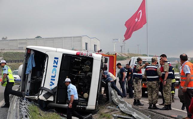 В Турции перевернулся автобус с военнослужащими, 47 пострадавших