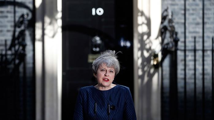 Ключевые министры сохранили свои посты после выборов в Великобритании