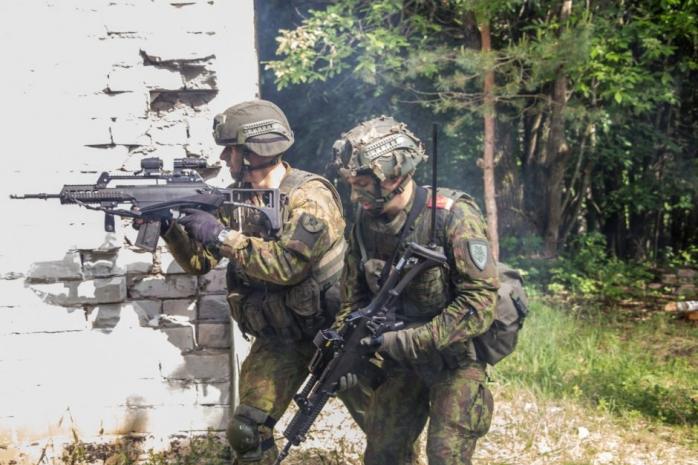 Учения «Железный волк» в Литве: НАТО отработает оборону Сувалкского коридора от РФ (ФОТО)