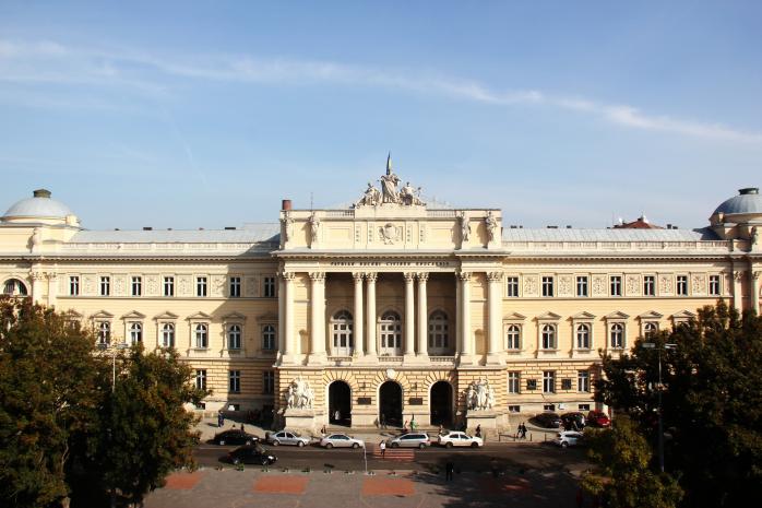 На достройку корпусов Острожской и Киево-Могилянской академий выделят 200 млн гривен