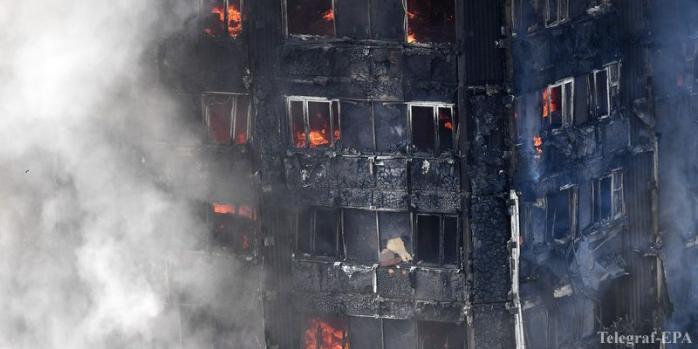 Пошуки жертв пожежі в Лондоні тимчасово припинено