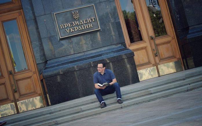 Березюк изъявил желание ночевать под Администрацией президента (ВИДЕО)