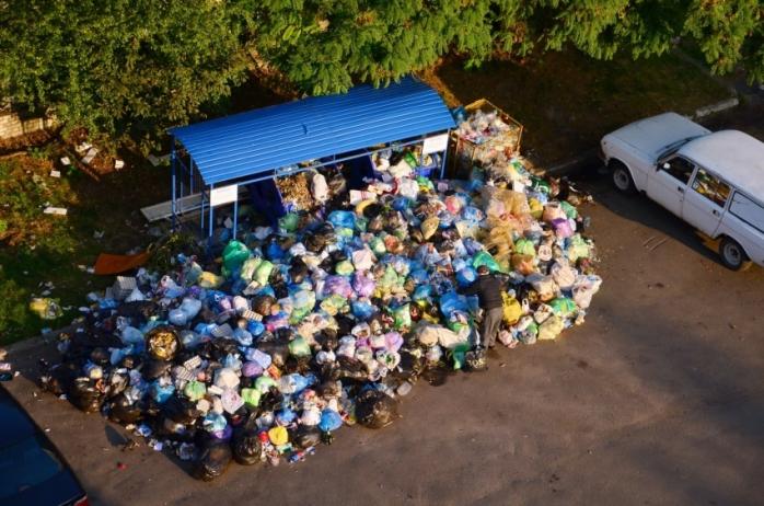 До Львова направлять комісію на чолі з Зубком для вирішення «сміттєвої проблеми»