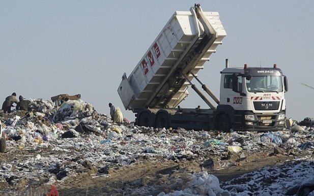 Зі Львова вже вивезли 140 тонн відходів — облдержадміністрація