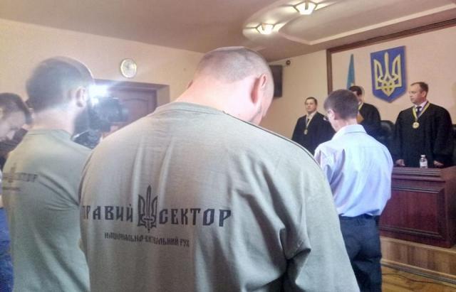 Перестрелка в Мукачево: суд снял все обвинения с бойцов «Правого сектора»