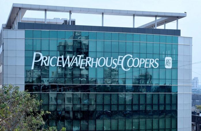 НБУ звинуватив аудиторську компанію PwC у приховуванні реального фінансового стану «ПриватБанку»