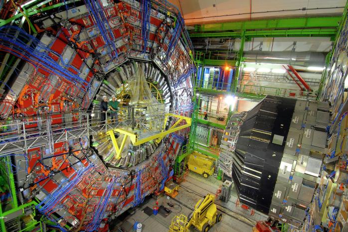 Детектор Большого адронного коллайдера зарегистрировал новую фундаментальную частицу