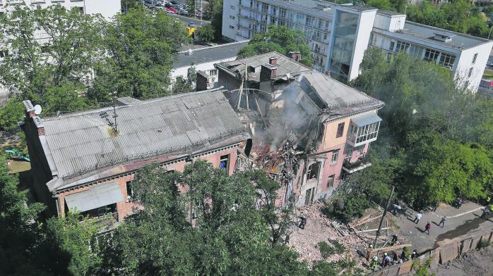 Дом, пострадавший от взрыва в Киеве, решили не восстанавливать