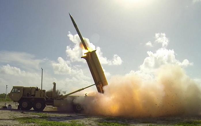 США успешно испытали систему противоракетной обороны THAAD
