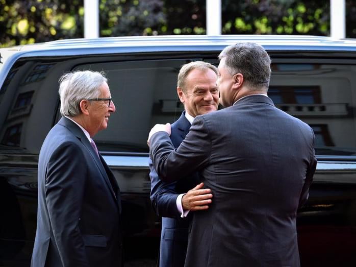 Стало известно, о чем говорили Юнкер и Туск на саммите Украина-ЕС