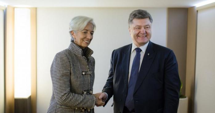 Все, кроме пенсионной реформы: МВФ согласился смягчить условия финансирования Украины