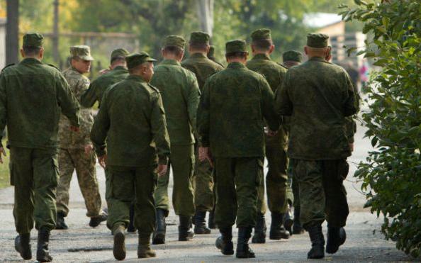 В оккупированном Севастополе на военную службу в армию РФ призвали 400 человек