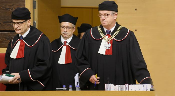Реформа судебной системы Польши: экс-президенты страны заявили о начале диктатуры
