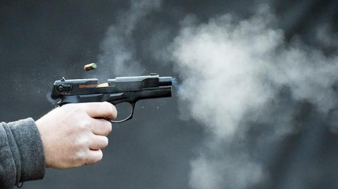 У Києві чоловік влаштував стрілянину з автомобіля (ФОТО)