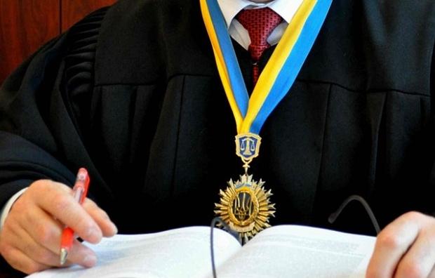 НАБУ повідомило про підозру екс-судді, який забув вписати у декларацію активи на 10 млн гривень