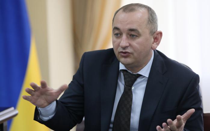 Матіос пообіцяв охорону прокурорам, які є учасниками справи про держзраду Януковича