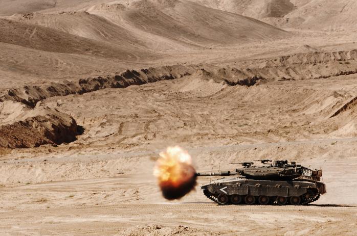 Израиль из танка обстрелял Сектор Газа