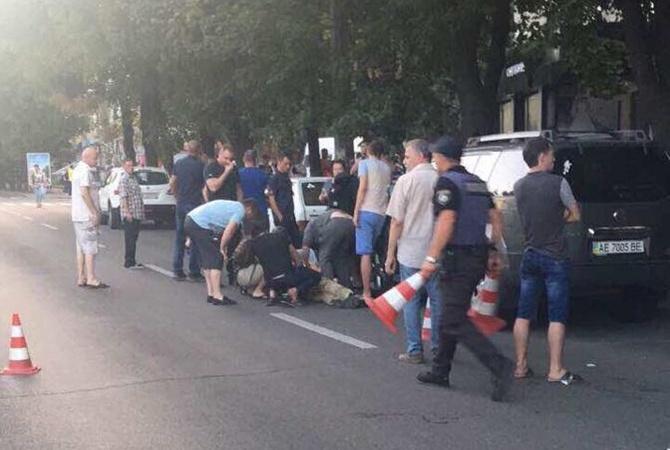 Перестрілка в Дніпрі: нападників затримали, вони перебувають у лікарні — ЗМІ (ФОТО)