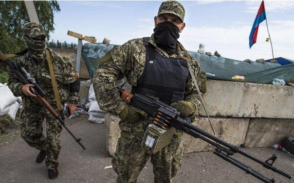 На Донбасі бойовики організували контрабанду зброї і боєприпасів у Росію — розвідка