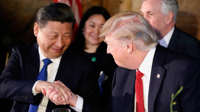 Администрация Трампа рассматривает возможность введения санкций против Китая — СМИ