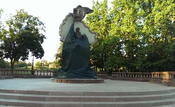 У ЛНР заявили про підрив пам’ятника, встановленого бойовикам