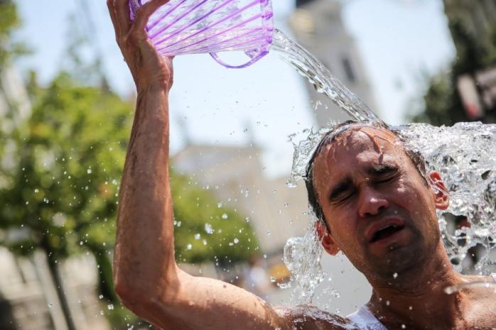 Жара в Украине 3 августа достигнет 39 градусов. Как уберечься от солнечного удара
