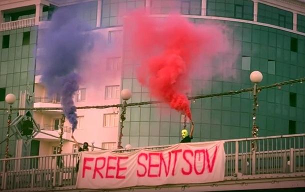 В РФ задержали участниц Pussy Riot за акцию в поддержку Сенцова