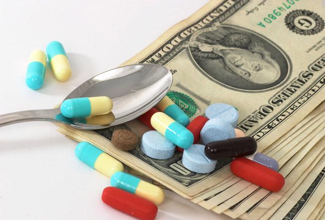 Программа «Доступные лекарства» работает неэффективно: деньги выделяются, но не осваиваются