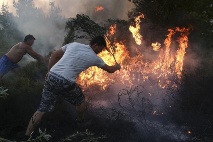 В Европе лесные пожары вспыхнули с новой силой