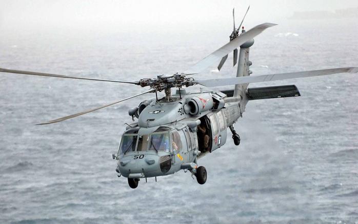В США разбился военный вертолет, экипаж пропал без вести