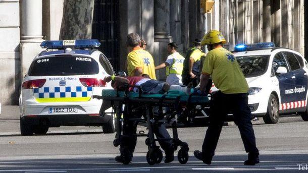 Під Барселоною терористи скоїли ще одну атаку на пішоходів, є постраждалі