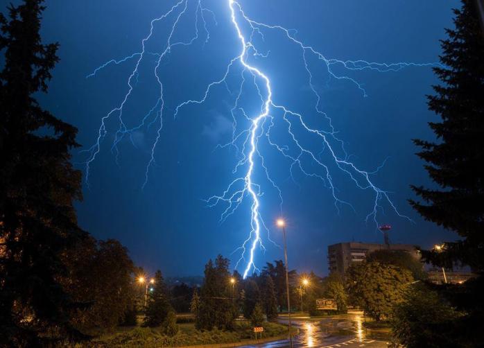 Прогноз погоды на 20 августа: в трех областях Украины объявлено штормовое предупреждение (КАРТА)