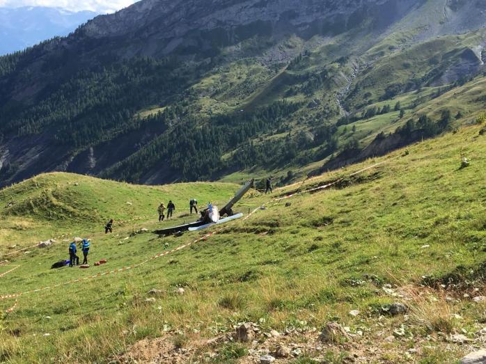 В горном районе Швейцарии разбился самолет, есть жертвы