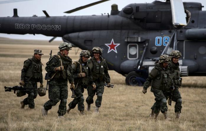 «Захід-2017»: РФ стягнула до кордону з Україною в десятки разів більше військ, ніж обумовлювалося