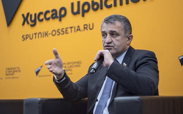 Глава Южной Осетии призвал как можно скорее войти в состав РФ