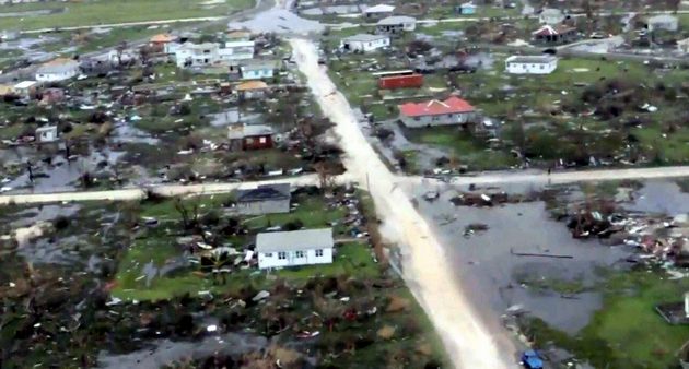Фото: острів Барбуда після шторму