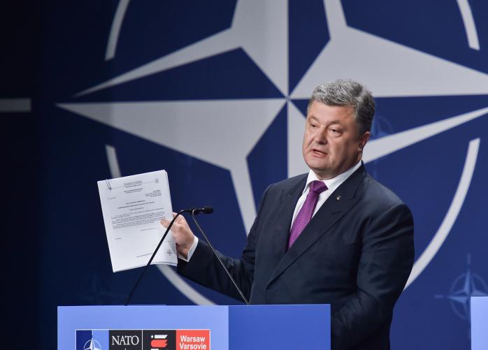 Референдум о вступлении в НАТО может быть проведен в Украине — Порошенко