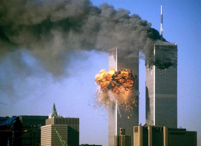 Теракт 11 вересня у США: як це було (ФОТО, ВІДЕО)