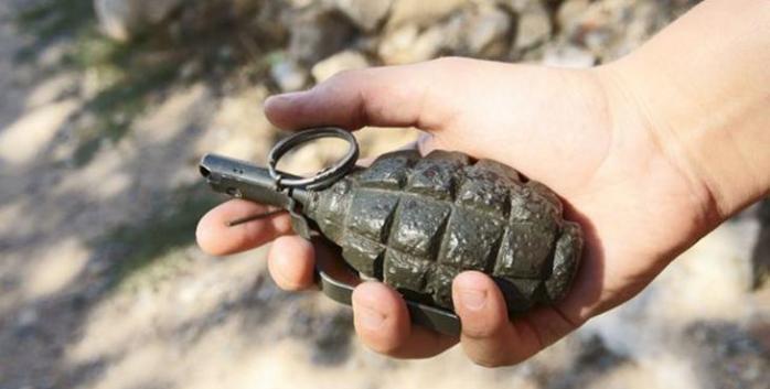 В Черкасской области пьяный офицер угрожал личному составу подрывом гранаты
