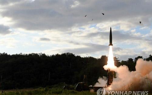 Южная Корея запустила баллистические ракеты в ответ на провокации КНДР