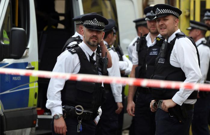 В Лондоне обнаружена вторая бомба в метро (ВИДЕО)